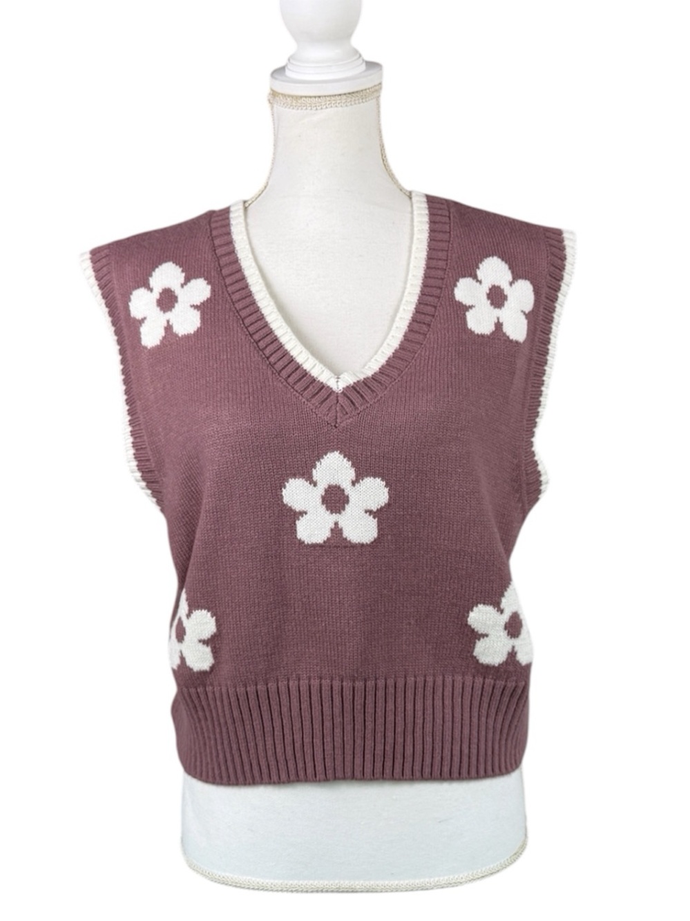 Love Tree Floral Sweater Vest  Mauve/Dusty Rose & White V-Neck Size Large